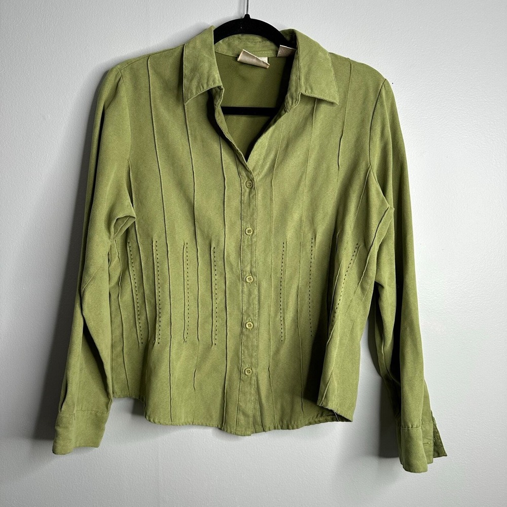 Baxter & Wells Button Up Shirt Women PL Green EUC Pintuck Eyelet‎ Long Sleeve